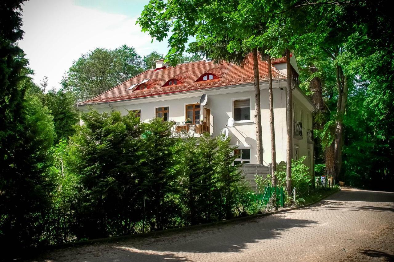 Sopocki Dworek Сопот Экстерьер фото
